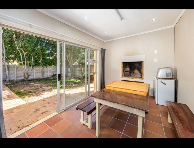 3 BEDROOM HOUSE FOR SALE IN SONSTRAAL HEIGHTS